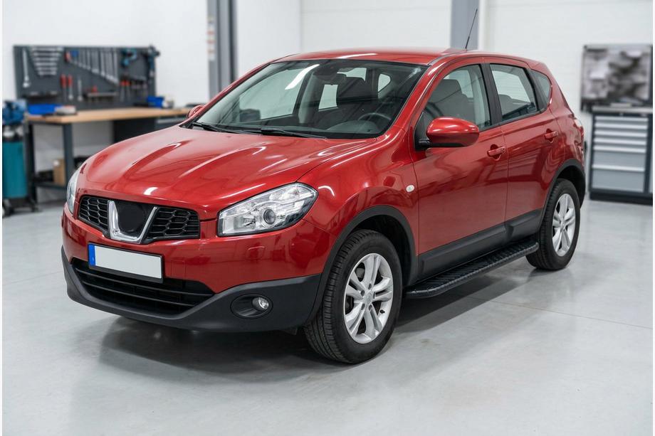 Nissan Qashqai 2010–2014 Bočne stopnice Bosphorus Black (2 kos, aluminij) Image