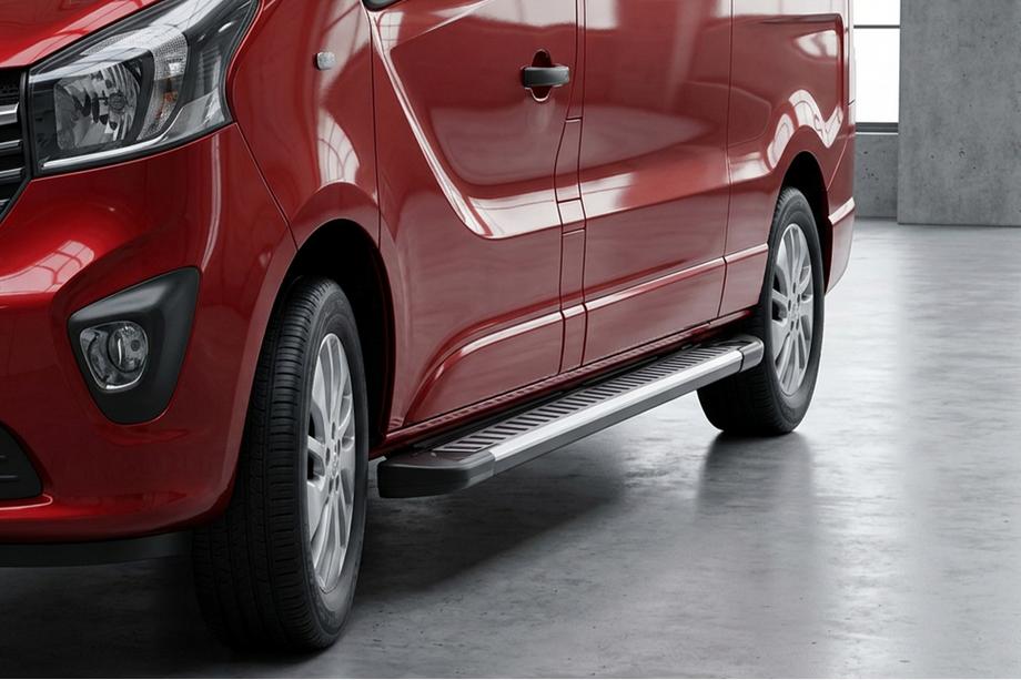 Renault Trafic 2001–2015 Stranski pragovi Line (2 kos, aluminij) Image