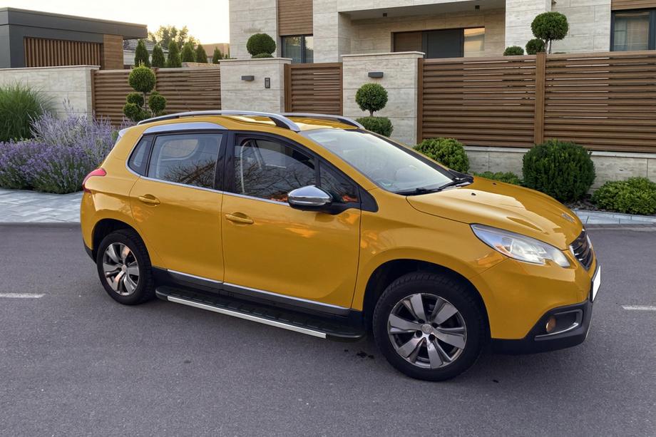 Peugeot 2008 2013–2019 Stranske stopnice Duru (2 kos, aluminij) Image