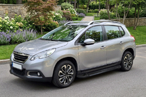 Peugeot 2008 2013–2019 Stranske stopnice RedLine Black (2 kosa, aluminij) fotografija 1