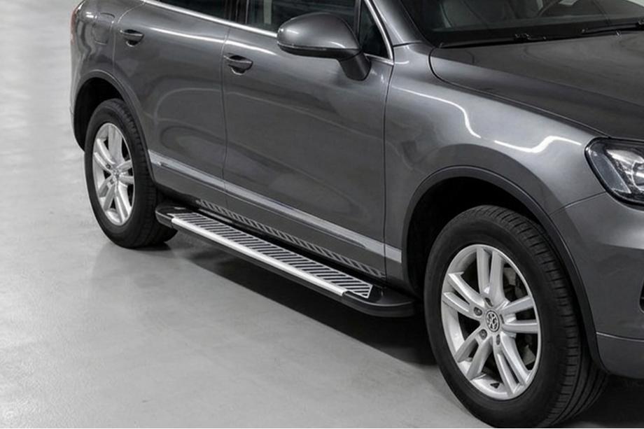 Porsche Cayenne 2003–2010 Stranski pragovi Line (2 kos, aluminij) Image