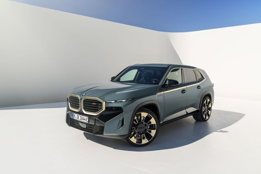 Pregled visokozmogljivega BMW XM M 50e Plug-in Hybrid