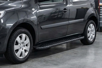 Renault Kangoo 2008–2020 Bočne stopnice Bosphorus Black (2 kos, aluminij) fotografija 1