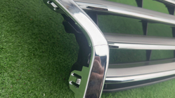 Lexus LX570/450d 2008–2022 Razprodaja OEM maska hladilnika (2012-2015) fotografija 3