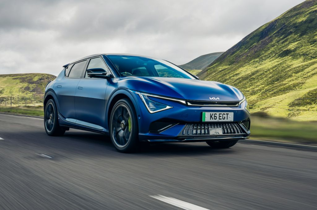 Test prenovljenega električnega križanca Kia EV6 GT 2025