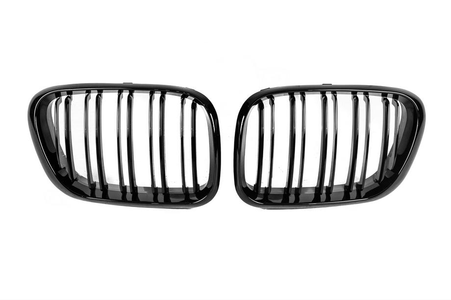 BMW X5 E53 1999–2006 Ledvične maske M-Look (1999-2003, sijajno črna) Image
