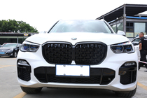 BMW X5 G05 2019–2026 Ledvične maske Diamond Black (2018-2022, sijajno črna) fotografija 1
