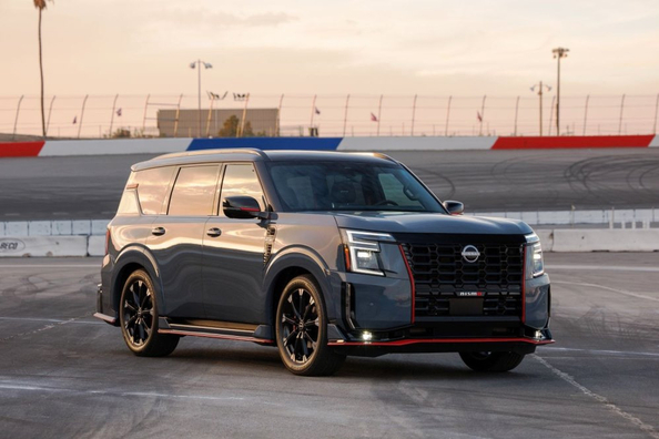 Test Nissan Armada III NISMO 2026: Zmogljiva terenska paradna ladja
