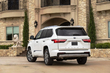 Pregled Toyota Sequoia III (XK80): tehnični podatki, opreme, fotografije fotografija 4