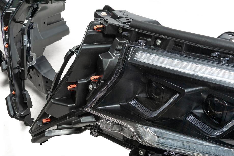 Toyota Land Cruiser Prado 150 2009–2023 Sprednji žarometi Lexus-design-3-LED V2 (2017+, 2 kosa) Fotografija 5