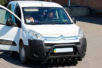 Citroen Berlingo 2008–2018 Sprednji zaščitni lok WT004 Black (nerjavno jeklo) fotografija 3