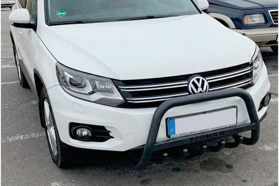 Volkswagen Tiguan 2007–2016 Sprednji zaščitni lok WT004 Black (nerjavno jeklo) Image