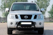 Nissan Navara 2006–2015 Kenguru zaščitni lok WT008 Black (nerjavno jeklo) fotografija 2