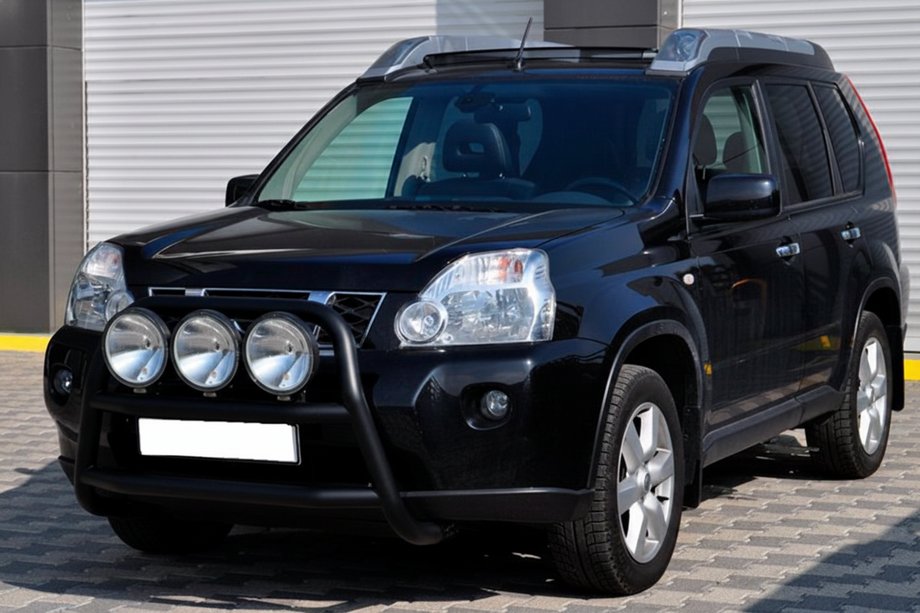 Nissan X-trail T31 2007–2014 Sprednji zaščitni lok WT018 Black (nerjaveče jeklo) Fotografija 2