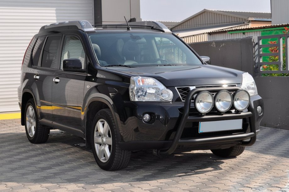 Nissan X-trail T31 2007–2014 Sprednji zaščitni lok WT018 Black (nerjaveče jeklo) Fotografija 3