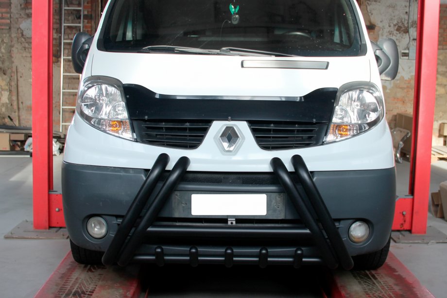 Opel Vivaro 2001–2015 Sprednji zaščitni lok F1-01 Black (nerjaveče jeklo) Image