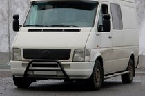 Volkswagen LT 1995–2006 Kenguru zaščitni lok WT022 Black (nerjavno jeklo) fotografija 1