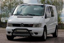 Mercedes Vito W638 1996–2003 Sprednji zaščitni lok WT022 Black (nerjavno jeklo) fotografija 2