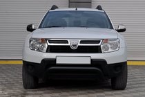 Renault Duster 2008–2017 Sprednji zaščitni lok ST011 Black (nerjaveče jeklo) fotografija 1