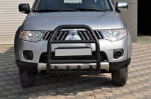 Mitsubishi L200 2006–2015 Zaščitni lok (bullbar) QT007 Black (nerjavno jeklo) fotografija 3