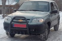 Chevrolet Niva 1998–2020 Zaščitni lok QT007 Black (nerjavno jeklo) fotografija 1
