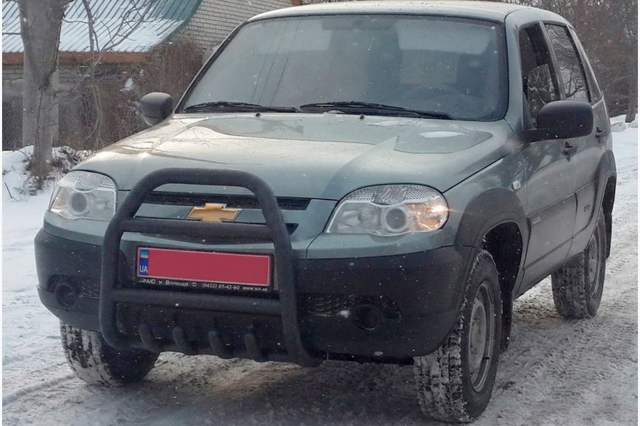 Chevrolet Niva 1998–2020 Zaščitni lok QT007 Black (nerjavno jeklo) Image