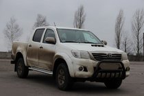 Toyota Hilux 2006–2015 Sprednji zaščitni lok (bullbar) WT002 Black (nerjaveče jeklo) fotografija 2