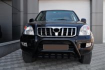 Toyota Land Cruiser Prado 120 2002–2009 Nizek sprednji zaščitni lok WT002 Black (nerjavno jeklo) fotografija 2