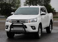 Toyota Hilux 2015– Sprednji zaščitni lok QT008 Black (nerjavno jeklo) fotografija 3
