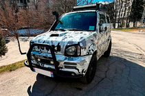 Suzuki Jimny 1998–2018 Prednji zaščitni lok (kenguru) QT007-Exclusive Black (z napisom, nerjaveče jeklo) fotografija 1
