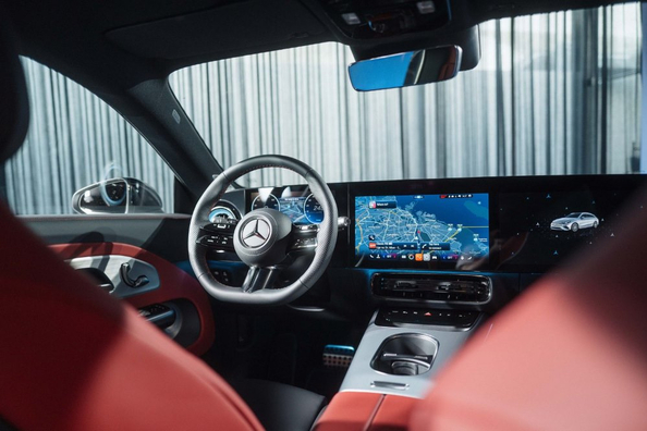 Pregled Mercedes-Benz CLA Shooting Brake 2026: električni karavan v slogu kupeja Fotografija 5