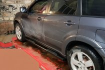 Mitsubishi Outlander 2001–2006 Stranske cevi Black (2 kos, nerjavno jeklo) fotografija 4