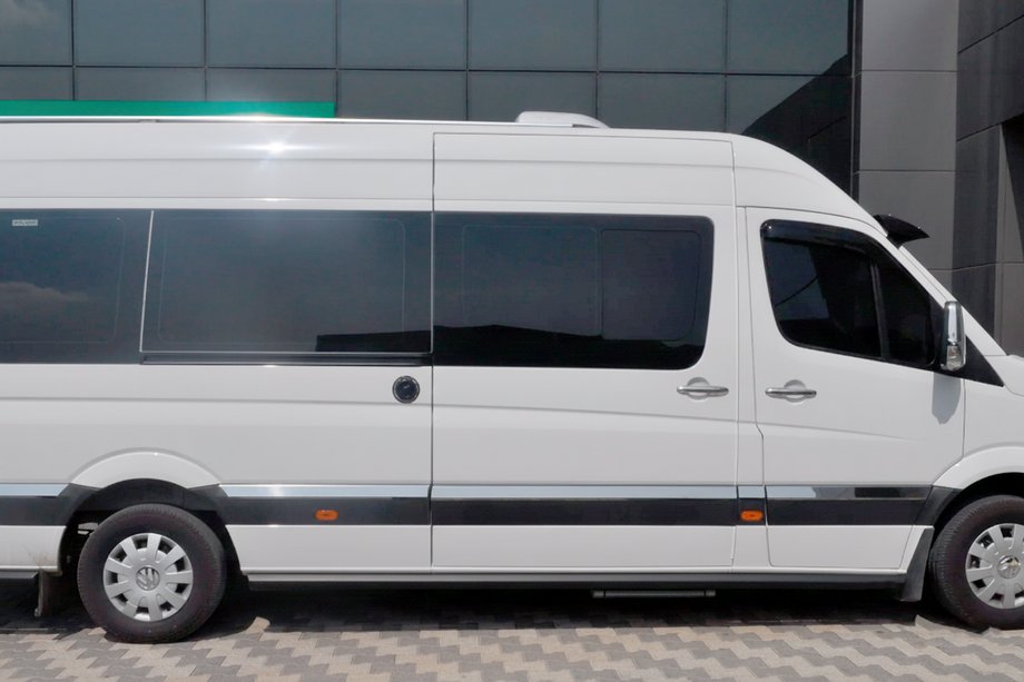 Volkswagen Crafter 2006–2016 Stranske cevi Black (2 kos, nerjaveče jeklo) d60, dolg–izjemno dolg Fotografija 3