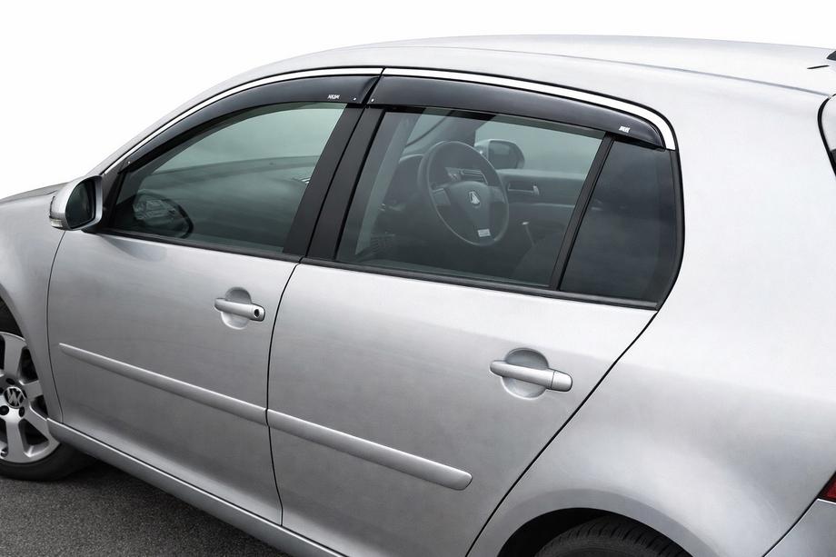 Volkswagen Golf 5 2003–2009 Deflektorji oken s kromirano letvico (HB, 4 kos, Niken) Image