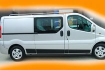 Renault Trafic 2001–2015 Stranske cevi BB002 Black (2 kosa, nerjavno jeklo) 70 mm, dolga medosna razdalja fotografija 8