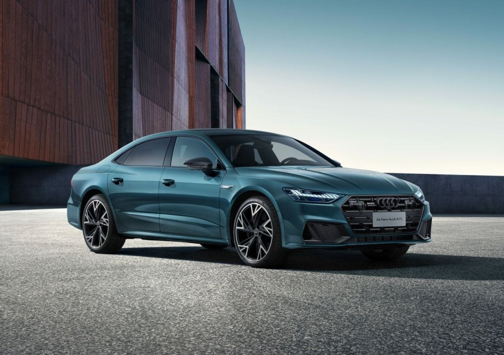 Pregled Audi A7L Sedan 2025: premijska limuzina s podaljšano medosno razdaljo