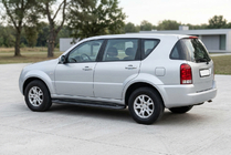 SsangYong Rexton I 2001–2017 Bočne stopnice Allmond Black (2 kosa, aluminij) 2012-2017 fotografija 1