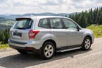Subaru Forester 2013–2018 Stranske stopnice RedLine V1 (2 kos, aluminij) fotografija 1