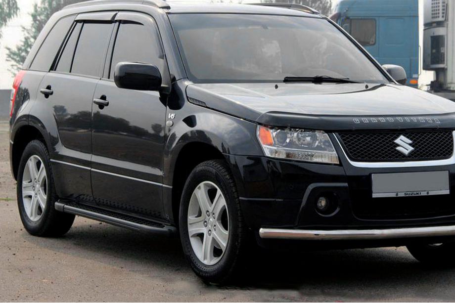 Suzuki Grand Vitara 2005–2017 Bočne stopnice Allmond Black (2 kos, aluminij) Image
