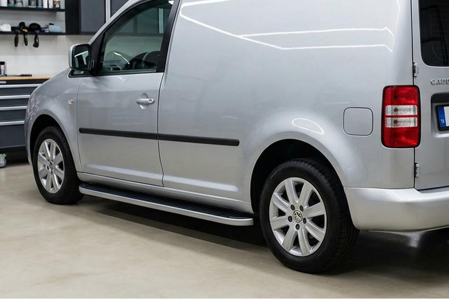 Volkswagen Caddy 2010–2015 Bočne stopnice Tayga (2 kos, aluminij) Image
