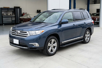 Toyota Highlander 2008–2013 Bočne stopnice Allmond Black (2 kosa, aluminij) fotografija 1