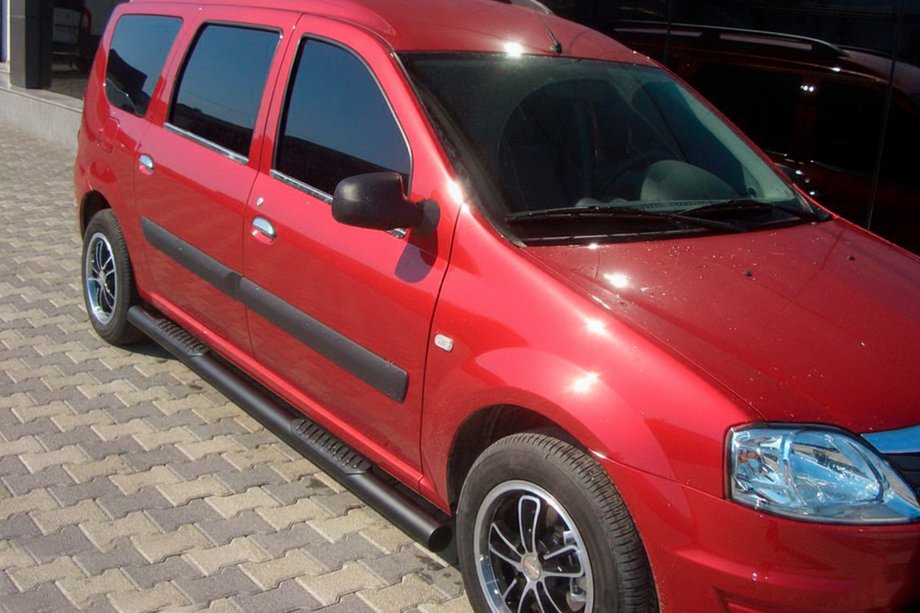 Lada Largus 2012– Stranske cevi Black (2 kos, nerjaveče jeklo) Image