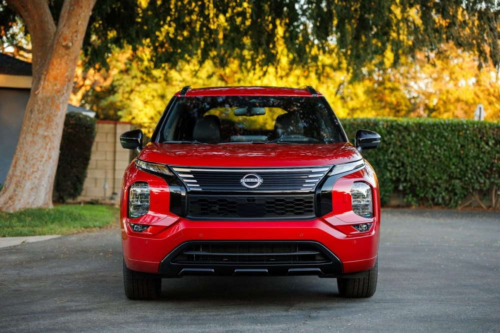 Pregled Nissan Rogue Plug-in Hybrid 2026
