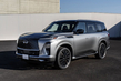 Infiniti QX80 2. generacije: tehnični podatki, oprema, fotografije fotografija 2