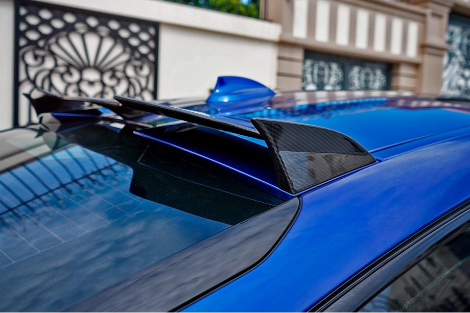 BMW X6 G06 2019–2027 Spojler zadnjega stekla LRT (Karbon) Fotografija 1