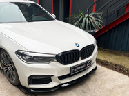 BMW serija 5 G30/G31 2017–2023 Lip spojler sprednjega odbijača Lip EuroCap (za M-Sport 2017-2020, sijajno črna) fotografija 1