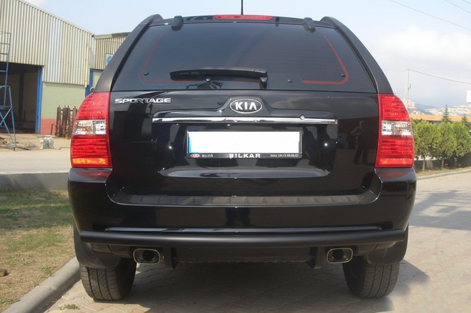 Kia Sportage 2004–2010 Zadnji zaščitni lok AK002 Black (nerjaveče jeklo) Fotografija 1
