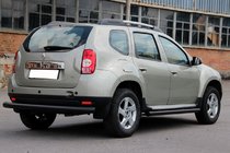 Renault Duster 2008–2017 Zadnji ravni zaščitni lok Black (nerjavno jeklo) fotografija 2