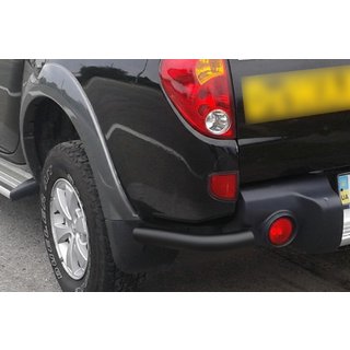 Zadnji koti AK003 Black (2 kos, nerjaveče jeklo) Mitsubishi L200 2006–2015 fotografija 2