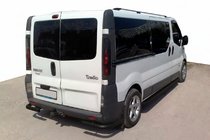 Renault Trafic 2001–2015 Zadnji vogalni elementi AK003 Black (nerjavno jeklo) fotografija 1